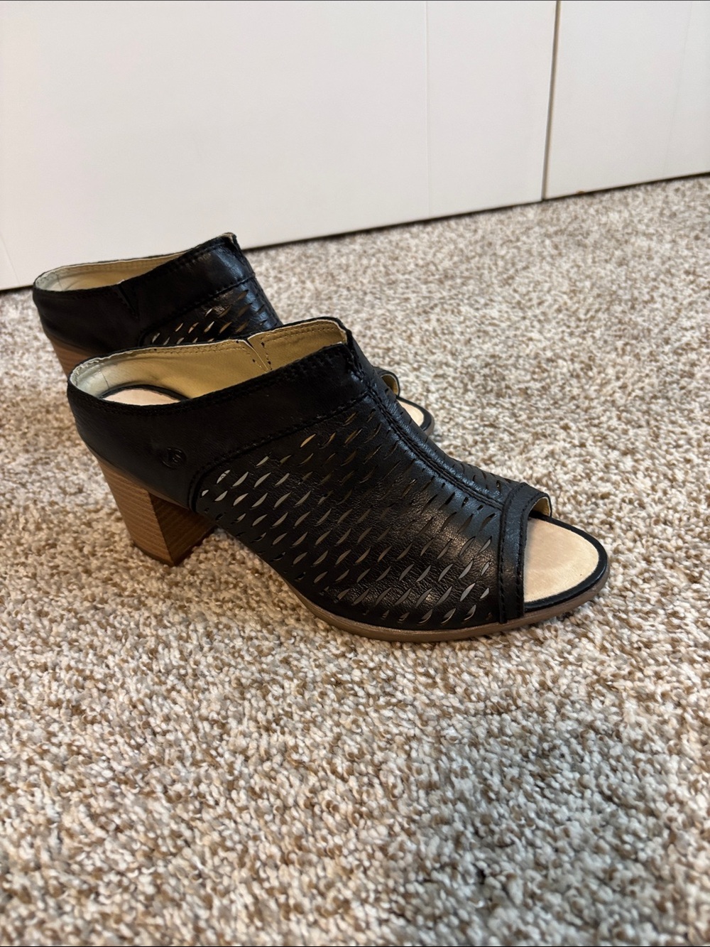 Josef Seibel Black Perforated Peep-Toe Block Heel Mules - Picture 4 of 6